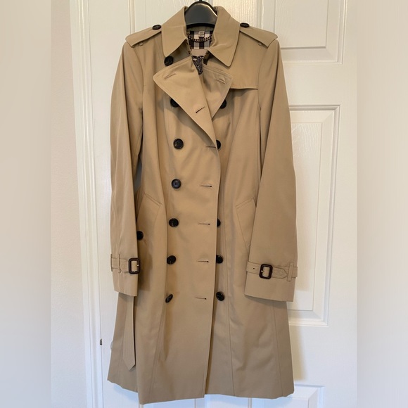 Burberry Jackets & Blazers - NWT Burberry The Sandringham Long Trench Coat in Honey